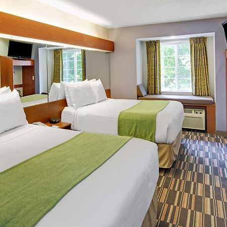 Microtel Inn & Suites By Wyndham Чероки Экстерьер фото